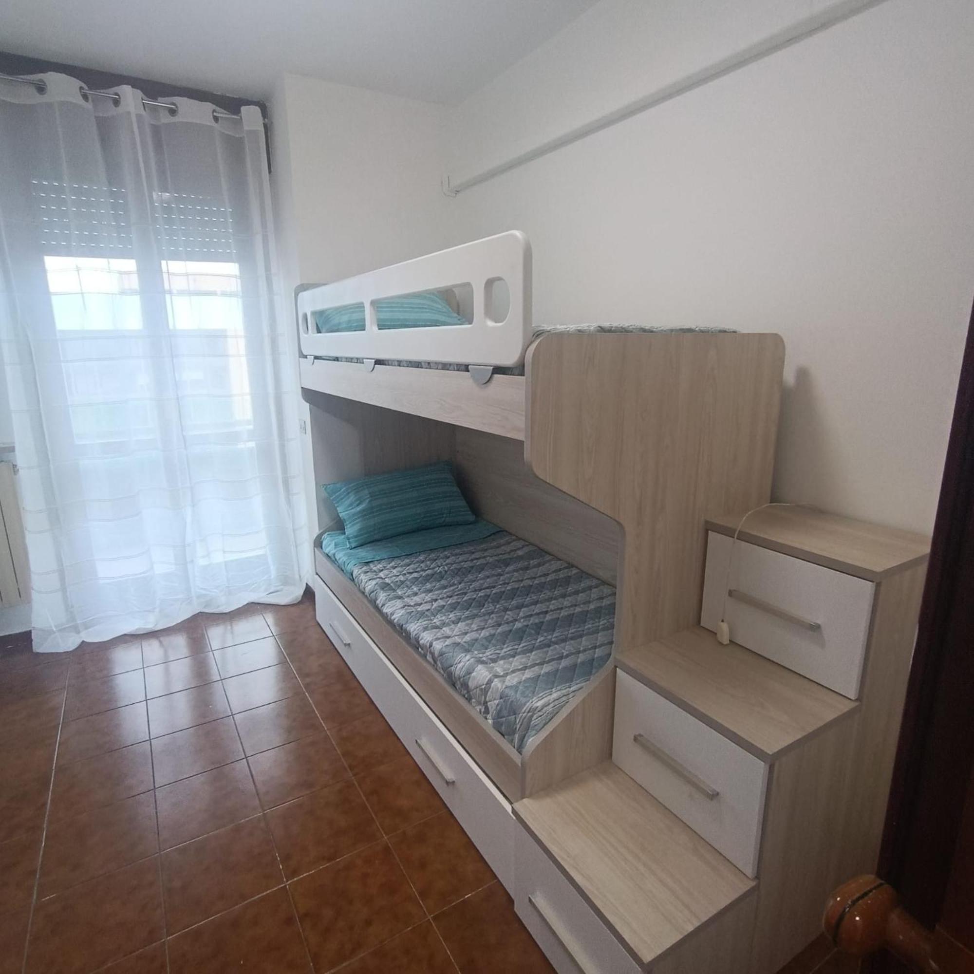 Appartamento Dannunzio Castelnuovo del Garda Exterior foto